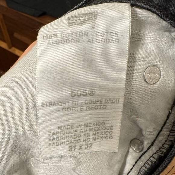 Levi's 505 Black Jeans - 31x32 - Picture 3 of 3